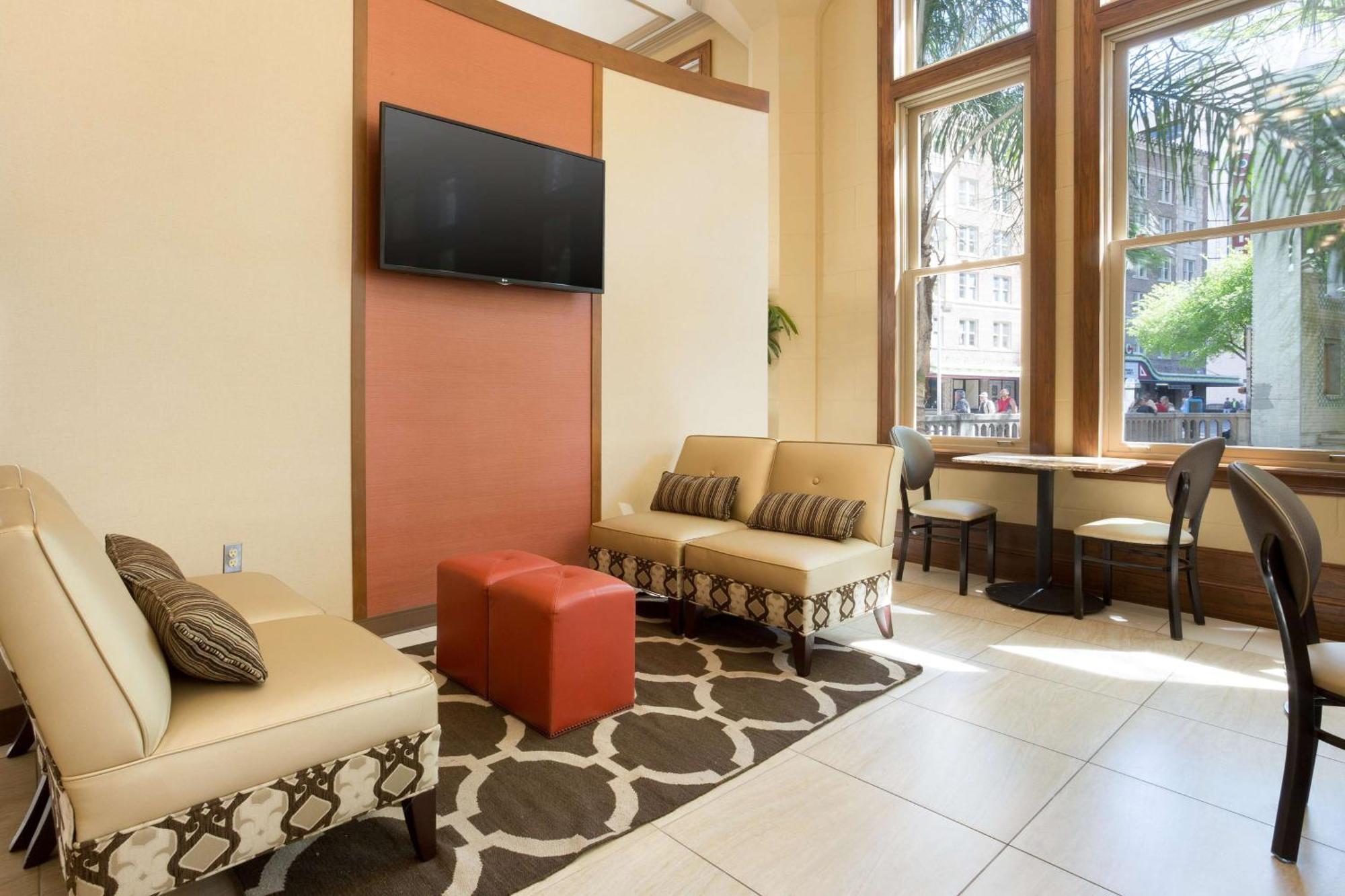 Drury Inn & Suites San Antonio Riverwalk ภายนอก รูปภาพ